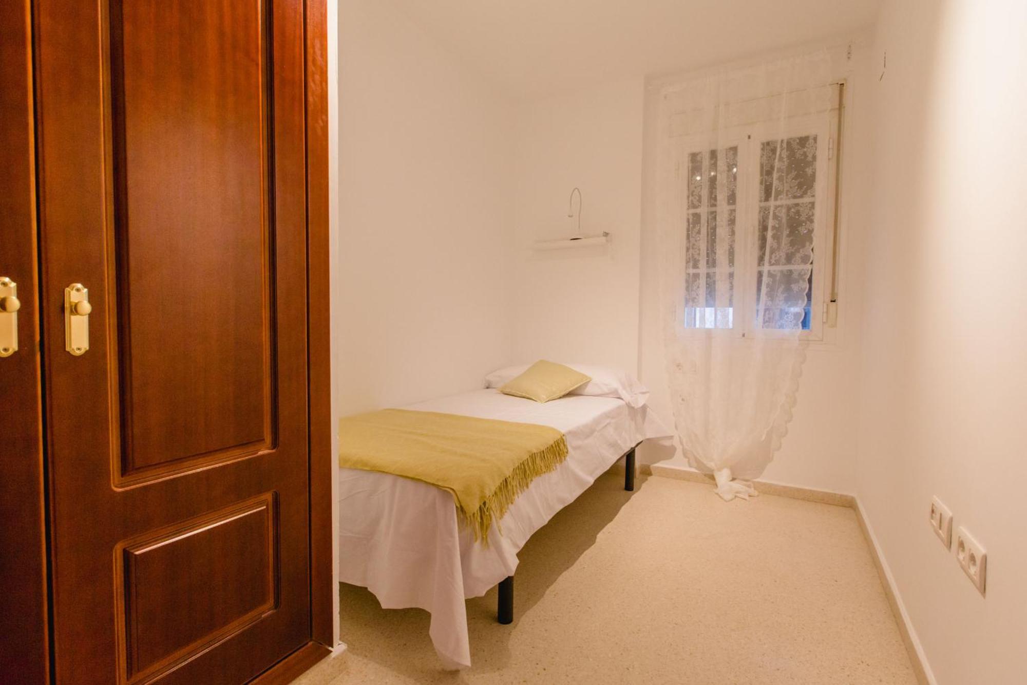 Apartamento El Patio De Canovas Cádiz Exterior photo